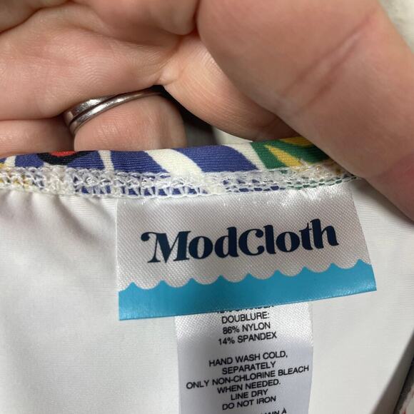 ModCloth 2X The Franky High Waisted Bikini Bottom Swimwear Green Floral Jungle - Picture 8 of 10